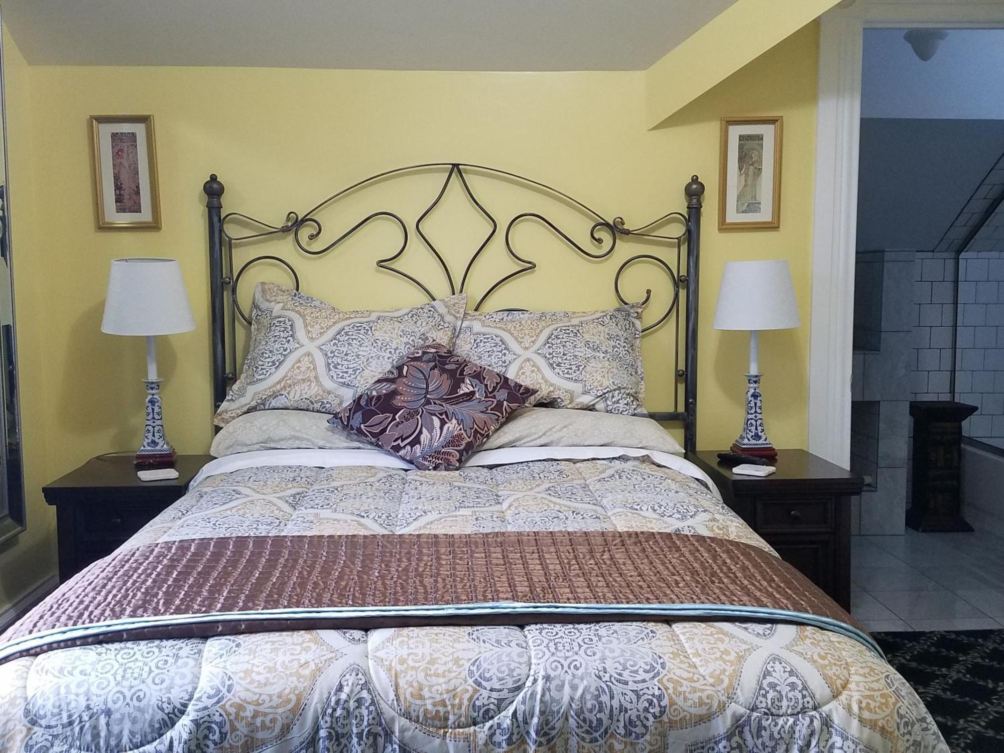 Abbey House Inn (Adults Only) Winters Eksteriør bilde